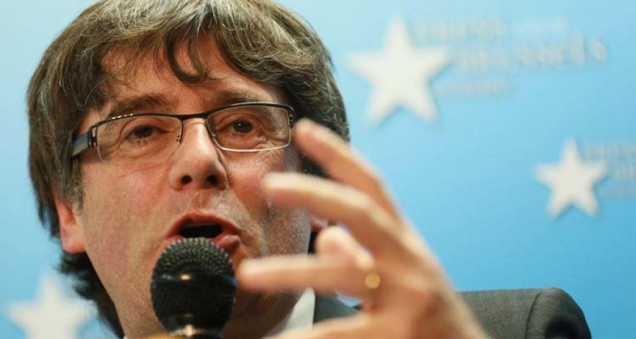 Puigdemont dice que busca atención y no asilo político en Bélgica