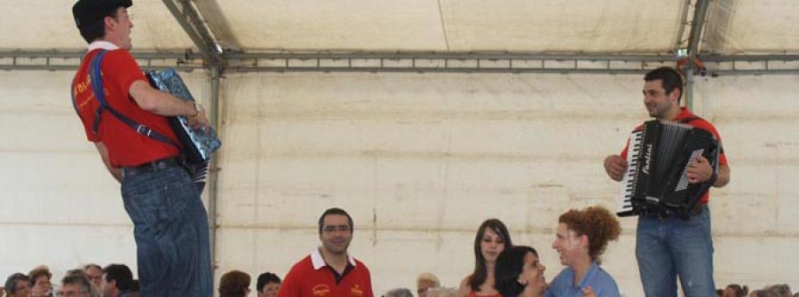 Los vecinos de Anceis ultiman los preparativos  de los festejos de San Benito