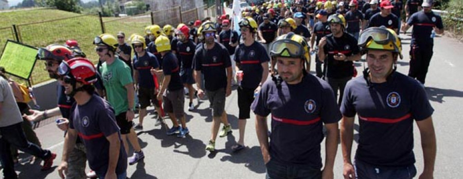 ARTEIXO - Los bomberos denunciarán en Trabajo que la empresa “impide” su derecho a huelga