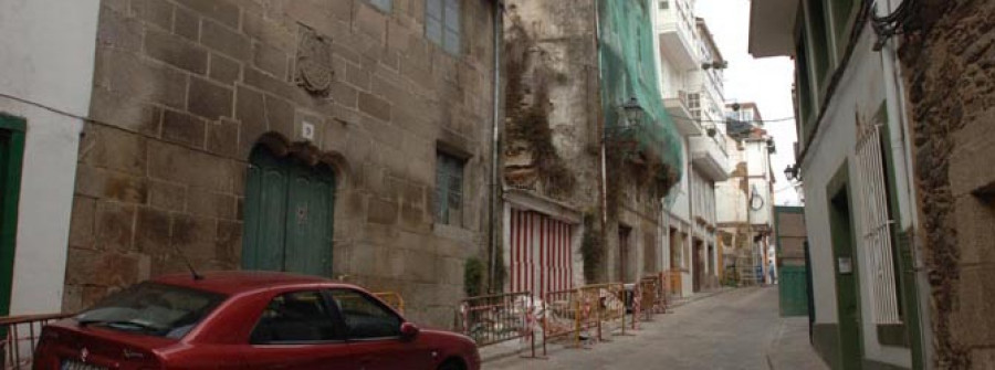 El Ayuntamiento reserva aparcamiento en el casco histórico para los residentes