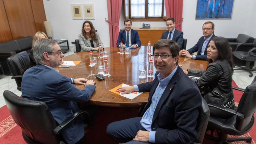 El PP y Cs empiezan hoy a trabajar para buscar un acuerdo programático