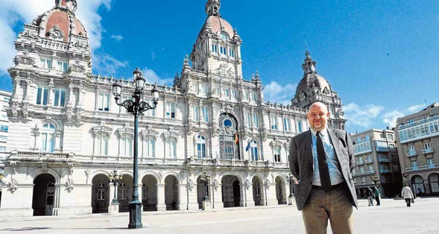 Xoán Vázquez Mao | “La llegada de Negreira fue el gran punto de inflexión; empezó a poner a A Coruña en el mapa”