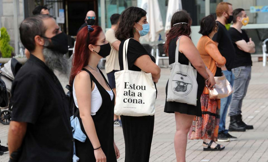 Hosteleros de ocio nocturno de A Coruña se concentran para poder abrir hasta la una de la madrugada