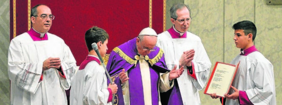 El papa anuncia  que en diciembre empezará un Año Santo extraordinario