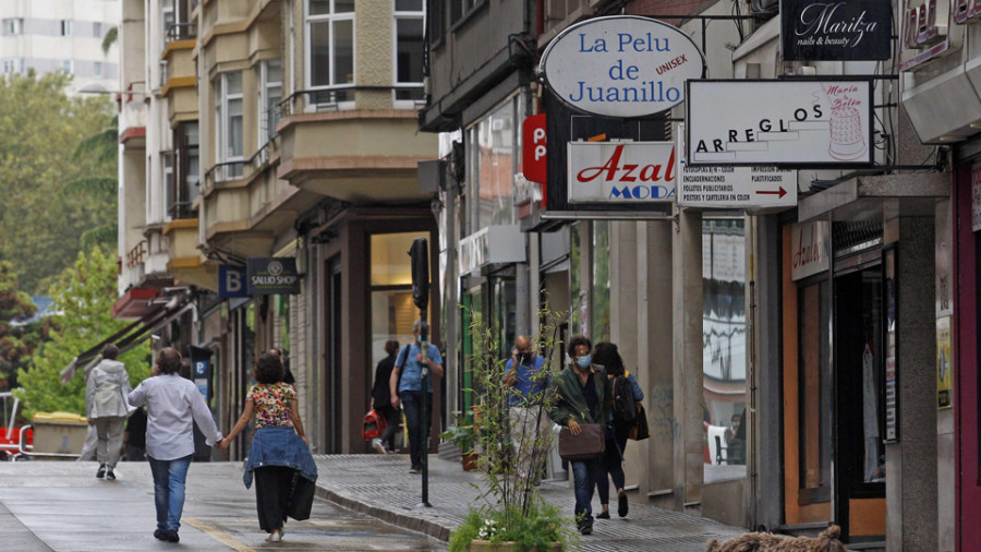 Casi 6.000 vecinos se han inscrito al programa de los bonos de descuento municipales