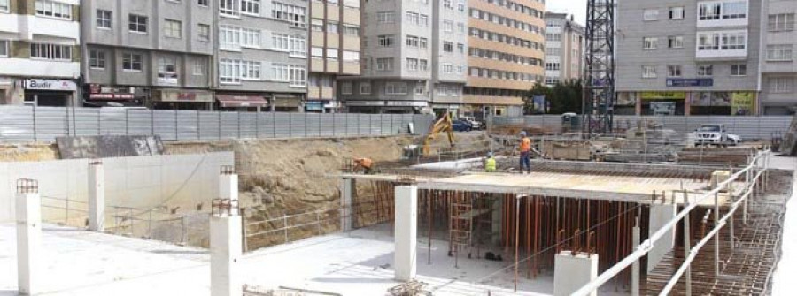 Comienza la urbanización de la zona de As Conchiñas tras completarse el 70% del párking