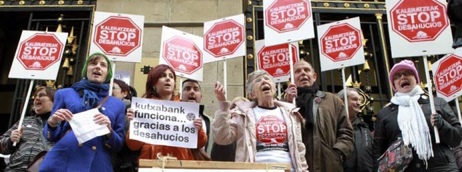 Galicia registró 1.366 desahucios hasta septiembre, un 7% menos que en 2011