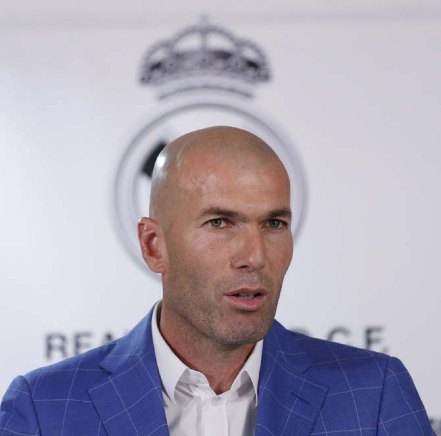 Cambio de titularidad en el banquillo blanco para recibir al Deportivo