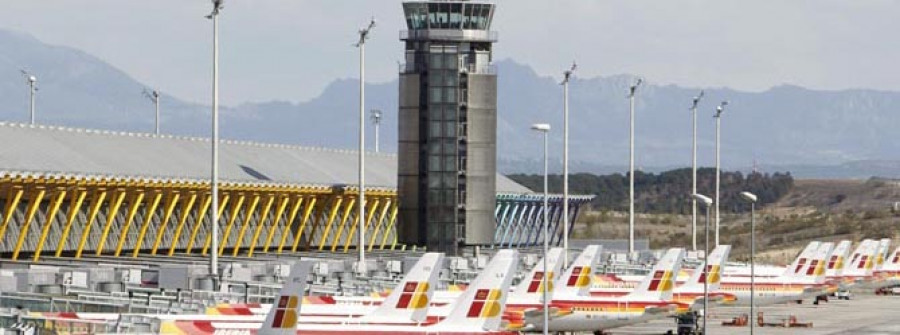 Los aeropuertos pierden un 8,8 por ciento de vuelos y un 4 por ciento de pasajeros