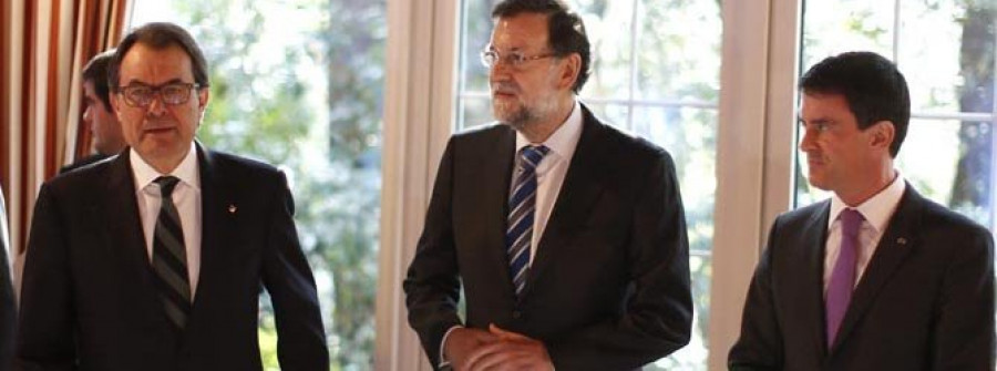 Rajoy y Mas mantienen  un encuentro “correcto” y no hablan del debate soberanista