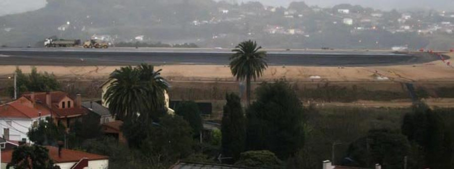 La pista de Alvedro será hoy 400 metros más larga tras unos cuatro años de obras