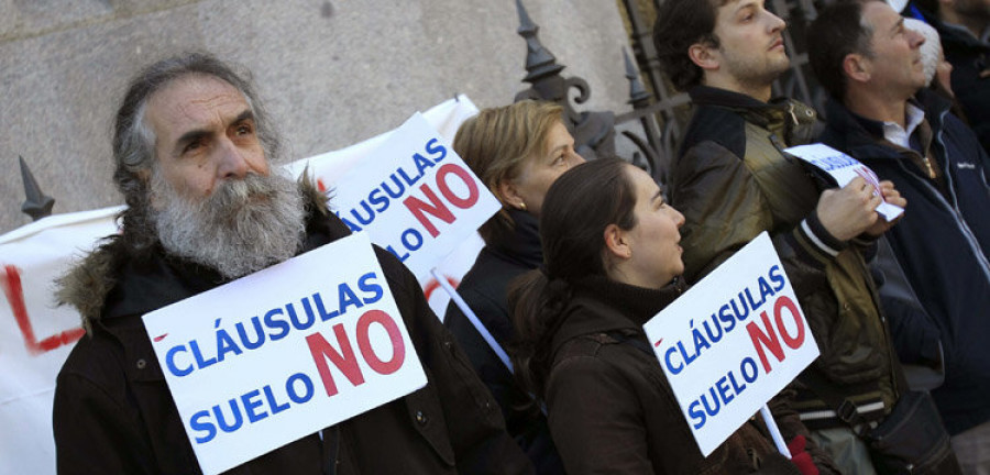 Lanzan una herramienta que calcula lo que deben devolverles a los afectados por cláusulas suelo