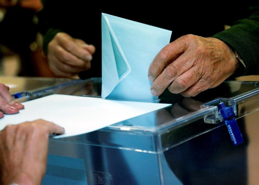 Elecciones 26M: Galicia elige hoy a 3.721 concejales