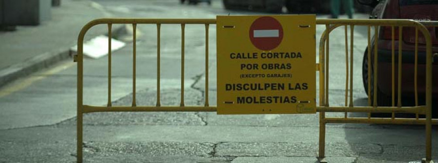 El cierre de O Castrillón causa problemas a vecinos y usuarios