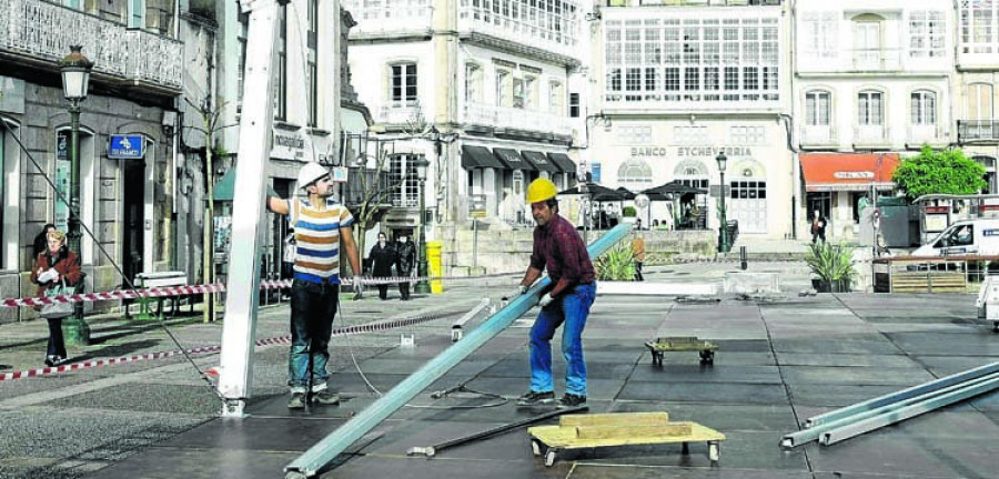 BETANZOS - El comercio local cambia la pista de hielo por una gran área infantil para animar la Navidad