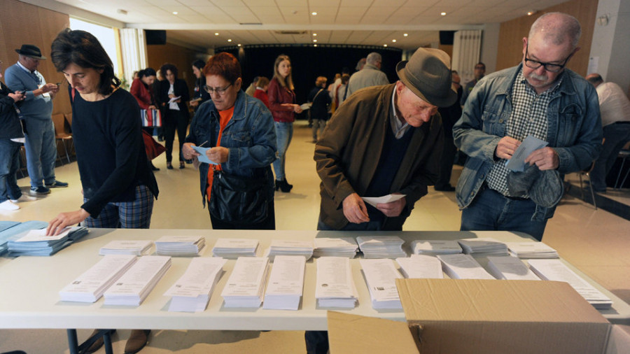 Un voto nulo acaba con la mayoría absoluta del PSOE en Tui