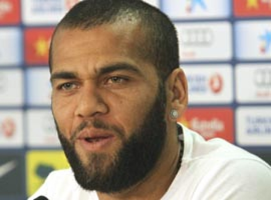 Alves alega que ha escolarizado a sus hijos en España para descartar el riesgo de fuga