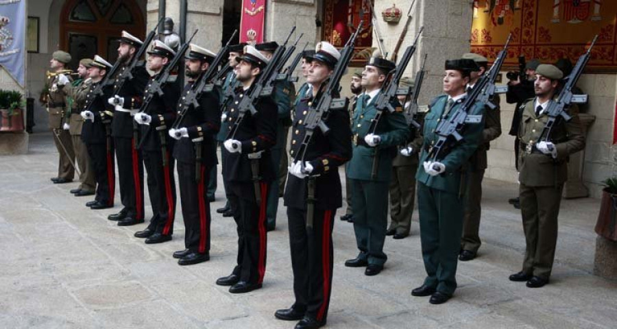 El Ejército recuerda la lucha contra el fuego de octubre durante 
la Pascua Militar