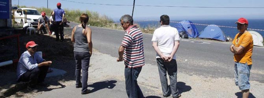 Los trabajadores de Albada avisan de que mantendrán la huelga “o que faga falta”