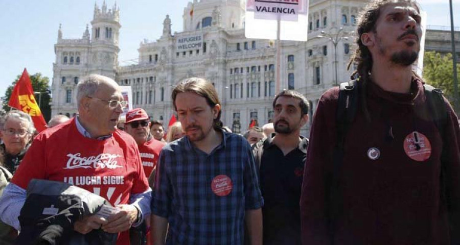 Podemos escribe al PSOE para pedir una reunión sobre la moción de censura a Rajoy