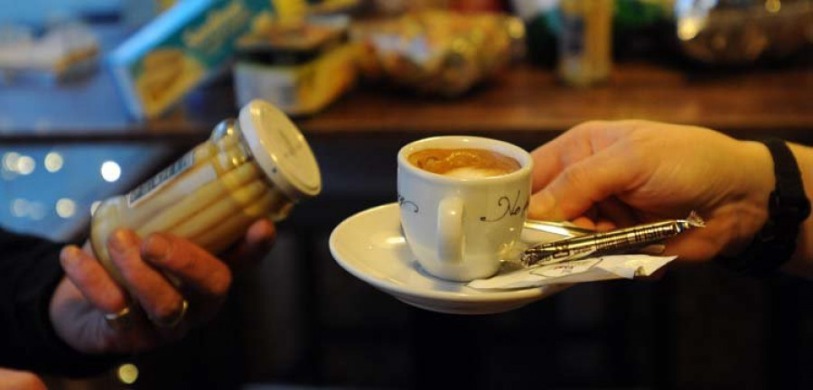 Investigadores descubren que consumir más de tres tazas de café al día reduce en un 53% el riesgo de cáncer de próstata