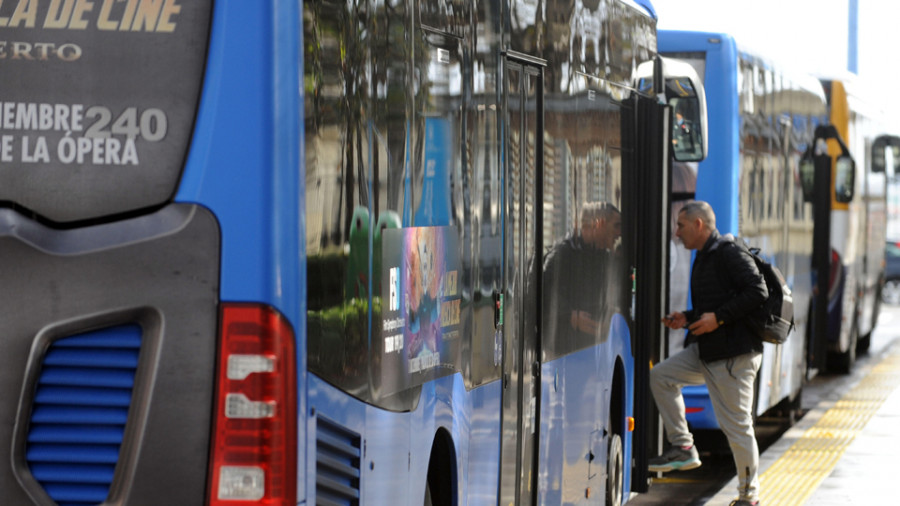 La Xunta pone en marcha casi 50 nuevas rutas de autobús en el área