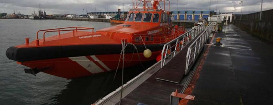 Muere ahogado un pescador al volcar su barco frente a la isla de A Marola