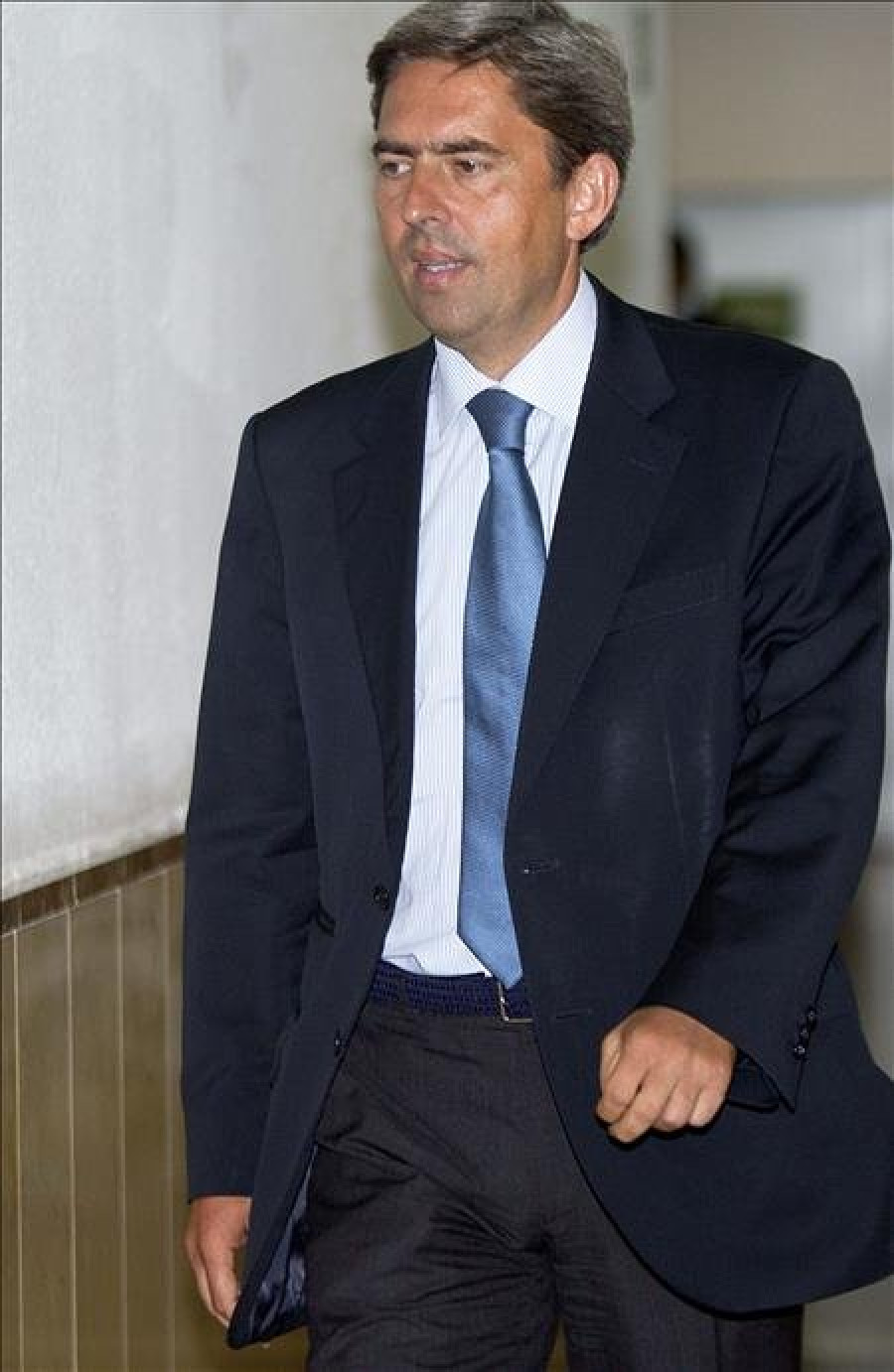 El exvicepresidente valenciano Vicente Rambla, imputado en Gürtel, deja su escaño