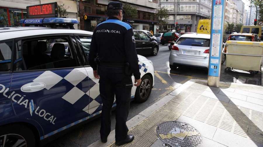 Más de 900 personas sancionadas en A Coruña por incumplir el confinamiento