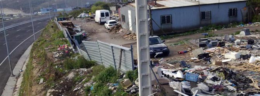 O Ventorrillo alerta de la invasión de la zona por chabolistas de Penamoa