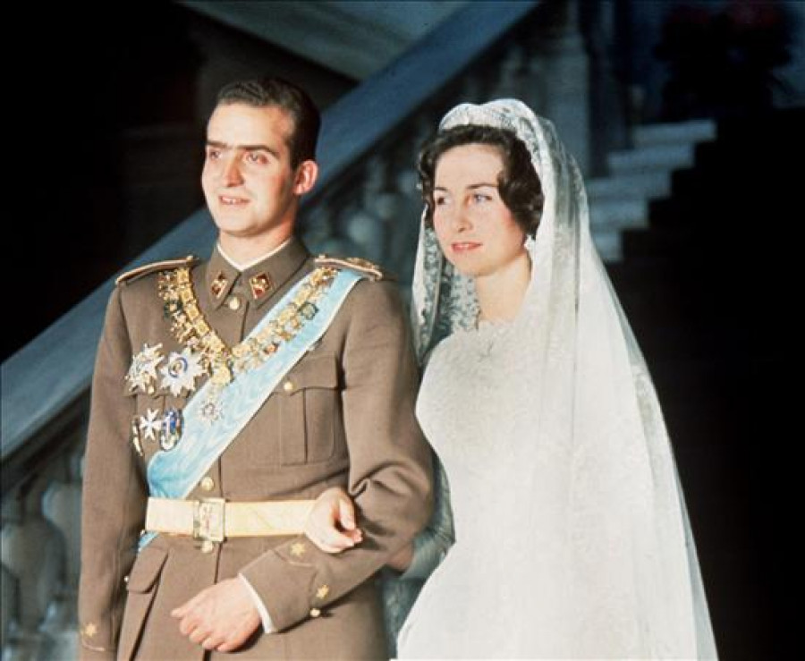 Los reyes cumplen hoy sin celebración oficial el 50 aniversario de su boda
