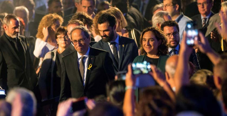 Torra llama a los catalanes a “resistir” y promete hacer efectiva la república