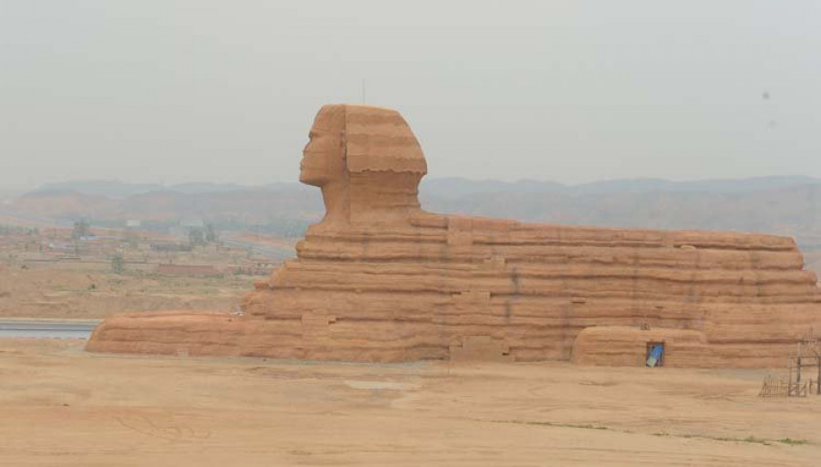 un parque temático de china permite volver a la grecia y el egipto clásicos