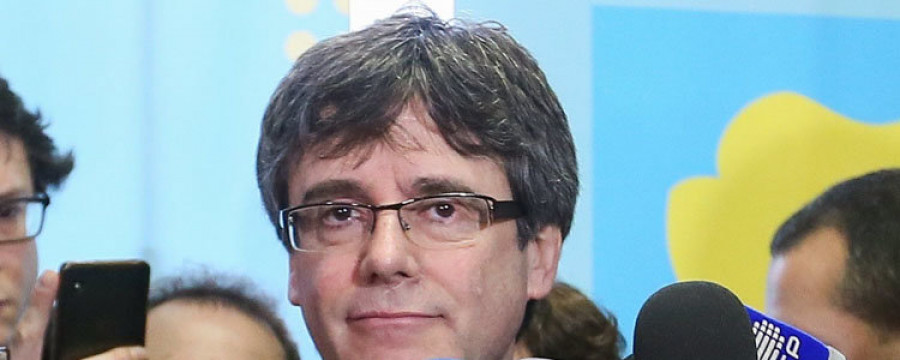 Carles Puigdemont intentó  pronunciar su discurso de investidura desde Parlamento flamenco