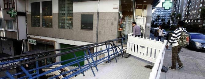 Un ascensor unirá la avenida de Arteixo con  Ramón Cabanillas