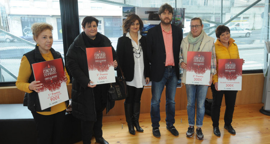 La tienda Foto Rodri gana el concurso de escaparates navideños de Arteixo