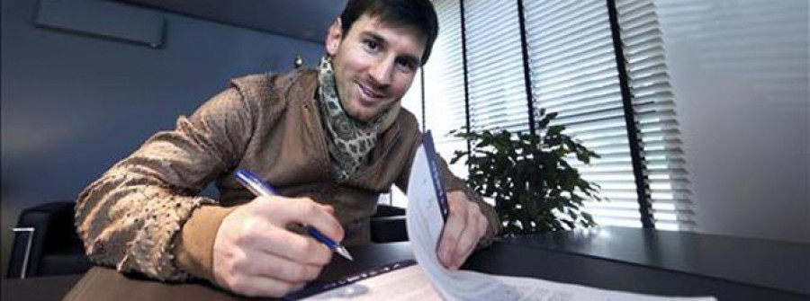 Messi firma el contrato de renovación por el Barça hasta el 2018