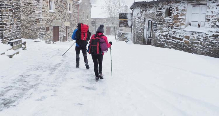 La llegada de un frente activa la alerta amarilla por nieve en Galicia