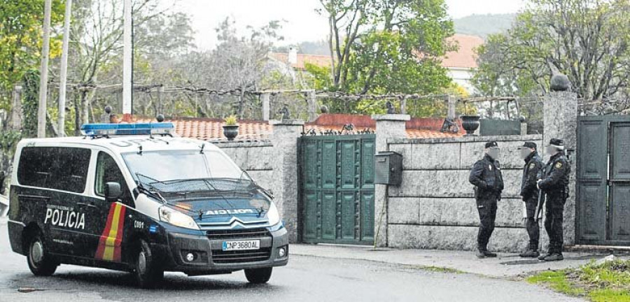 La Udyco detiene a cuatro personas en una operación antidroga en Vilagarcía y Vigo