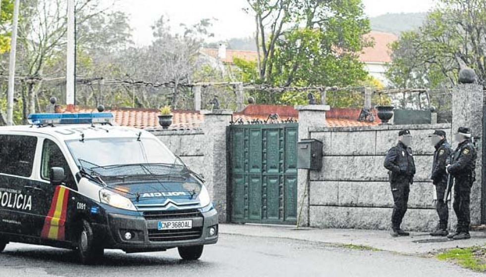 La Udyco detiene a cuatro personas en una operación antidroga en Vilagarcía y Vigo