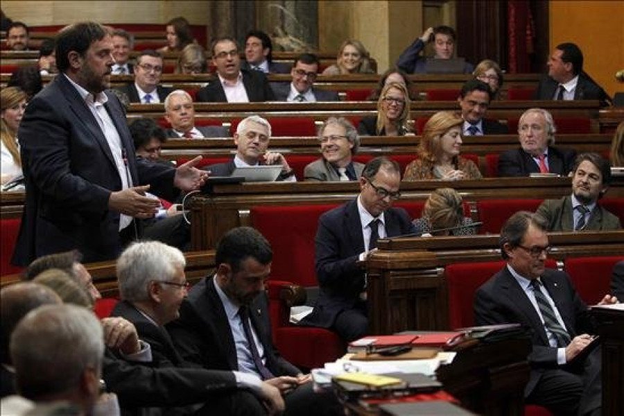 Junqueras dice que "es irracional confiar en un Estado que ha suspendido pagos catorce veces"