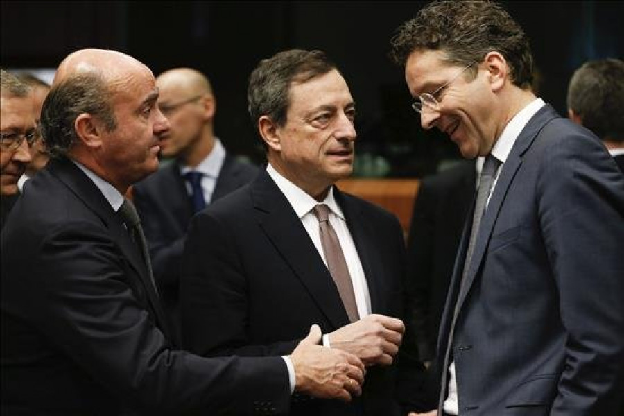 El presidente del Eurogrupo avisa de que Grecia podría tener "un problema" de liquidez