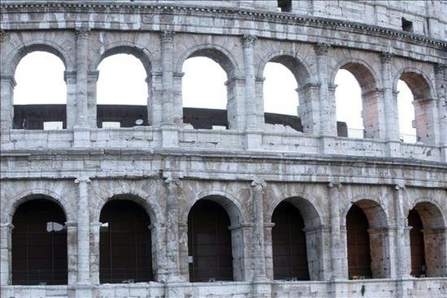 El ministro de Cultura italiano afirma que se reconstruirá la arena del Coliseo