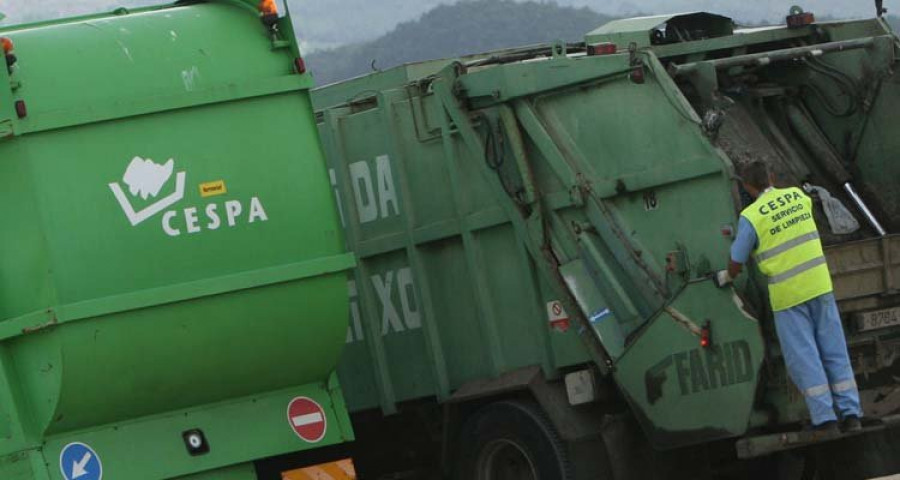 Arteixo saca a concurso por 5,1 millones el alquiler de cinco camiones para recoger basura