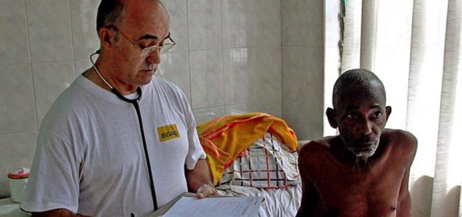 La hermandad del misionero enfermo de ébola celebra que sea tratado en España