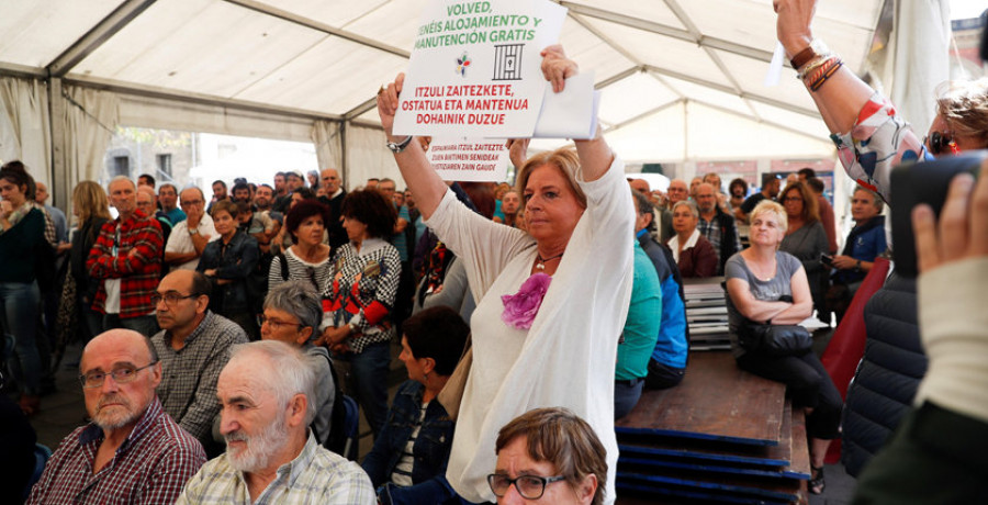 Consuelo Ordóñez irrumpe en un acto de apoyo a ETA y pide “justicia”