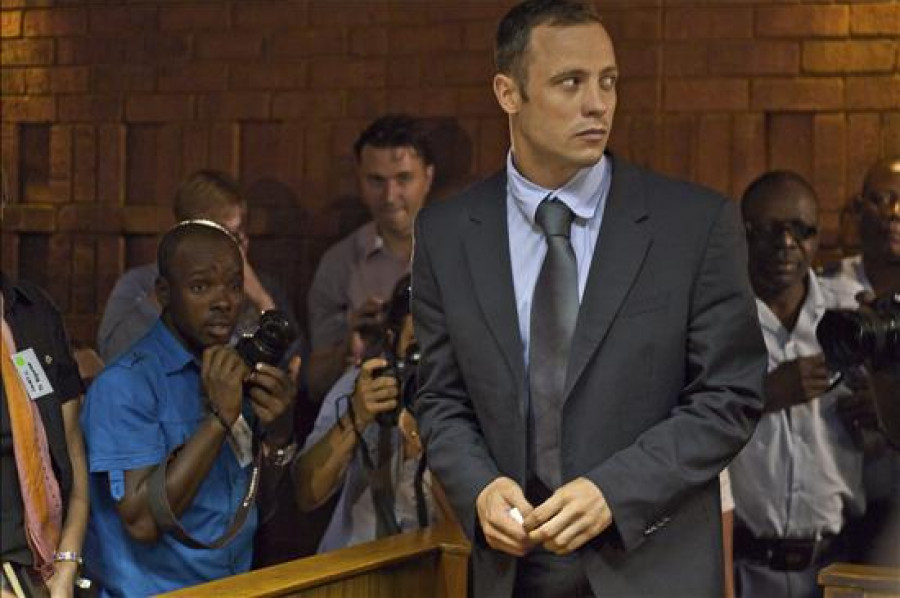 Pistorius renuncia a entrenarse por respeto a la familia de su novia