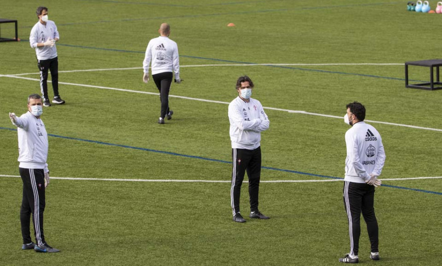 El técnico celeste no quiere precipitarse