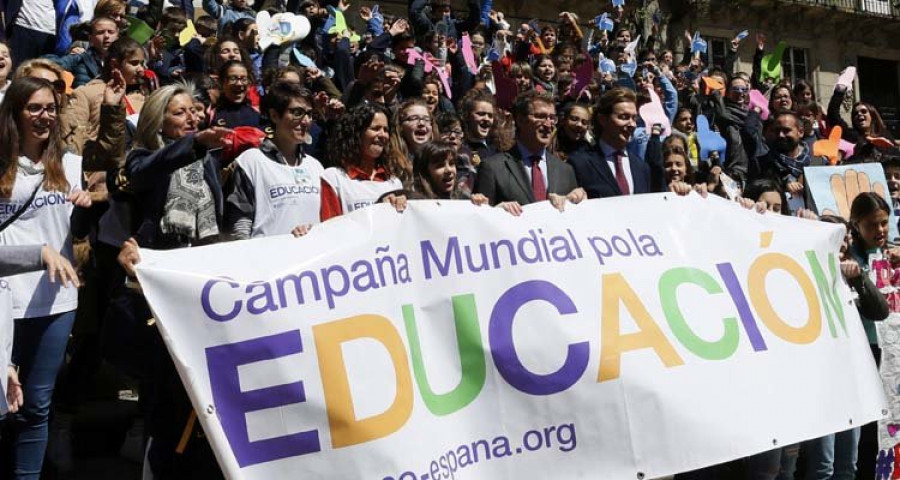 Alumnos gallegos piden a Feijóo que no se deje “a nadie atrás” en la educación