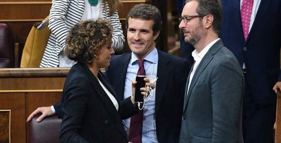 Casado califica de mala noticia la marcha de Santamaría, 
a quien no ofreció nada nuevo